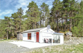 One-Bedroom Holiday Home in Dirdal